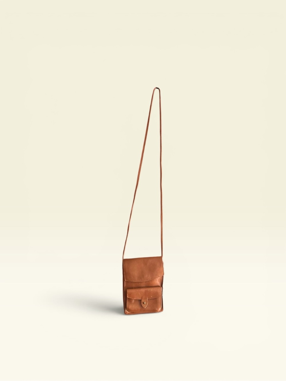 Perry Ellis vintage light brown leather crossbody travel bag